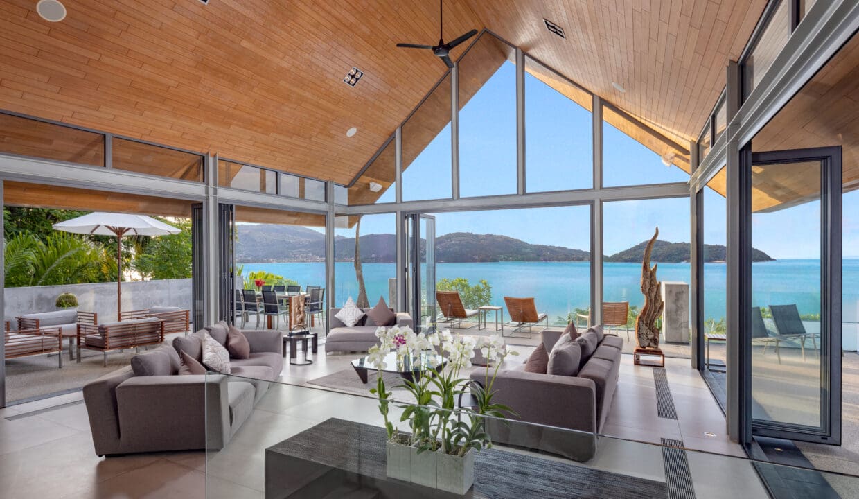12 Villa Benyasiri - Living Area