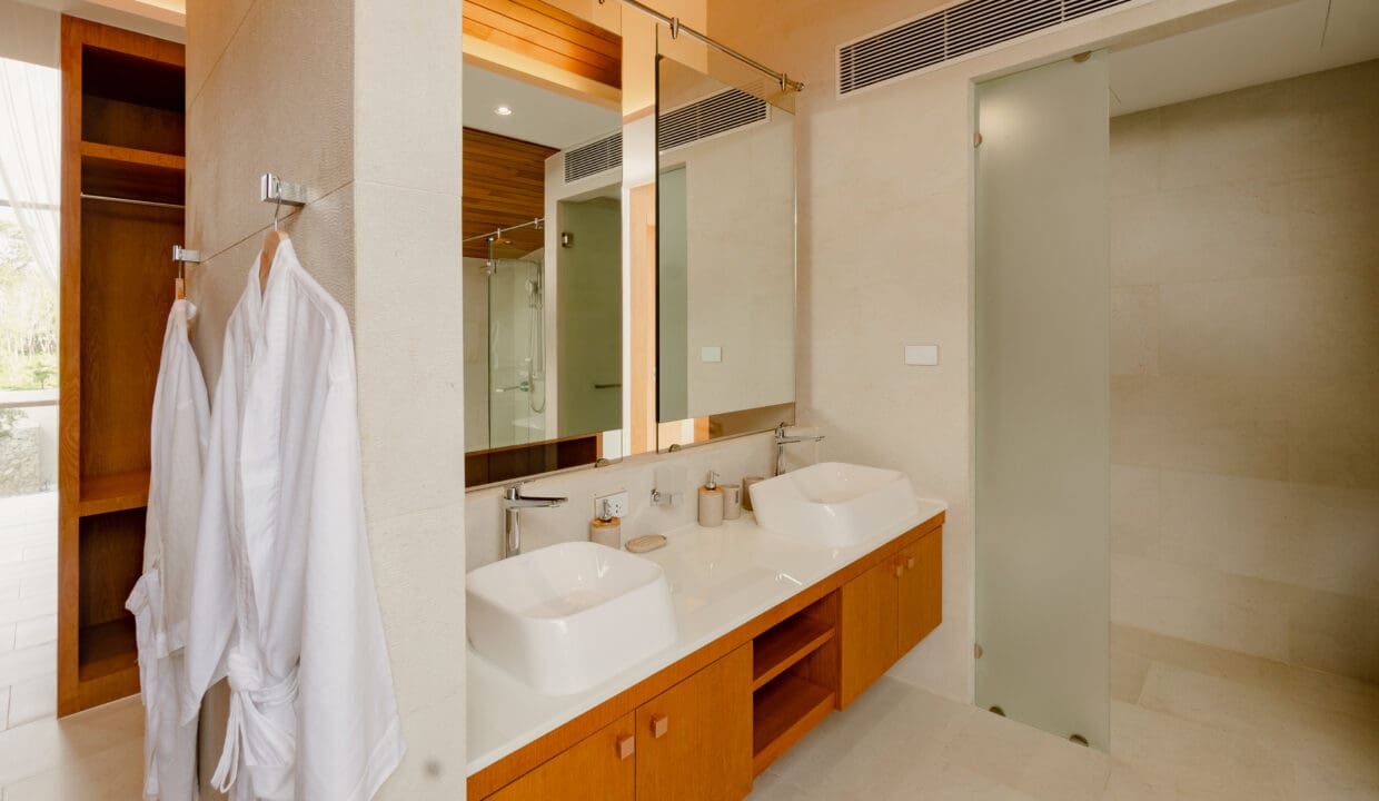 Bathroom4-1