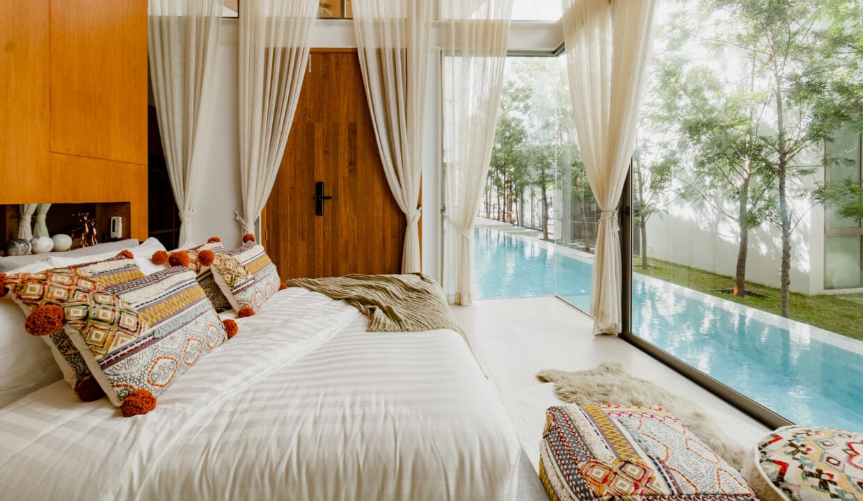 Bedroom1-6
