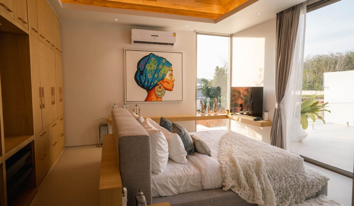 Master Bedroom1
